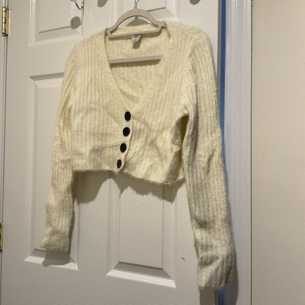 Urban outfitters cropped cardigan